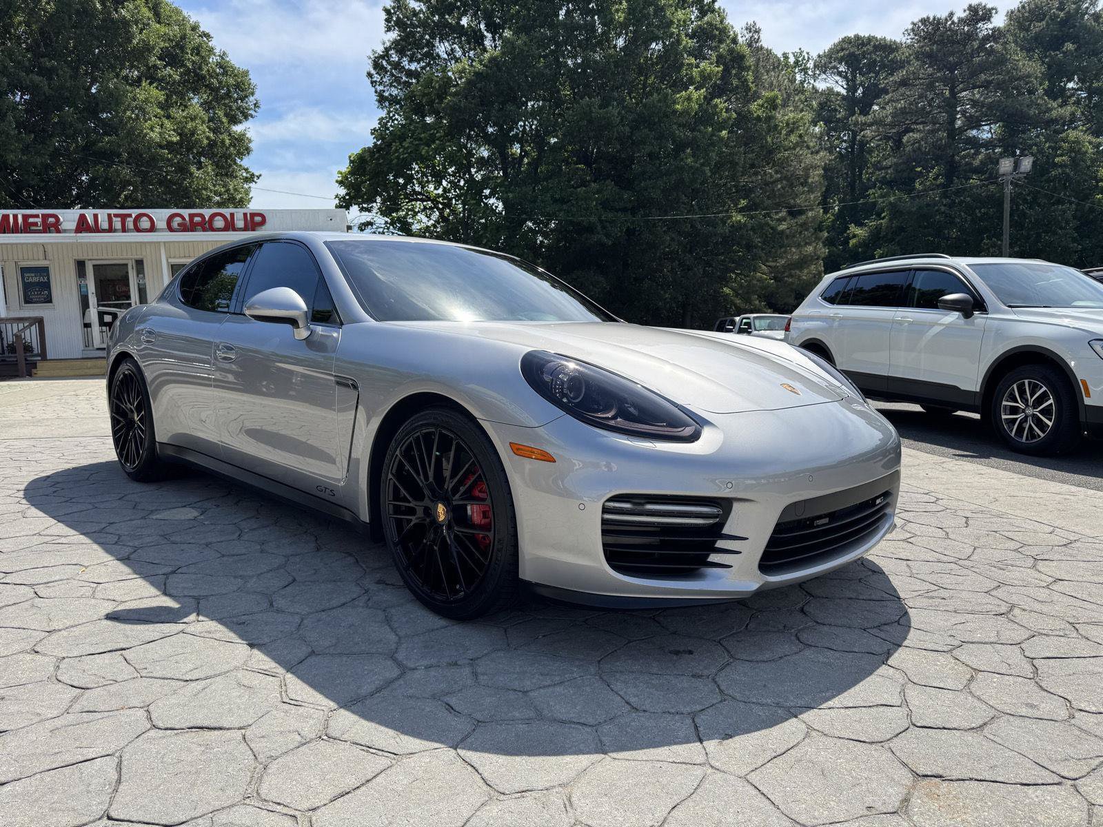 Used 2016 Porsche Panamera GTS w/ Premium Package AWD/4WD image 1