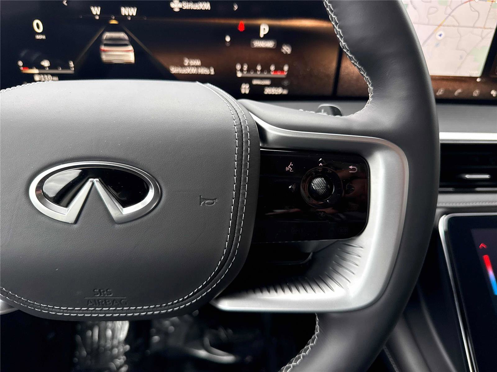 Certified 2025 INFINITI QX80 Sensory image 19