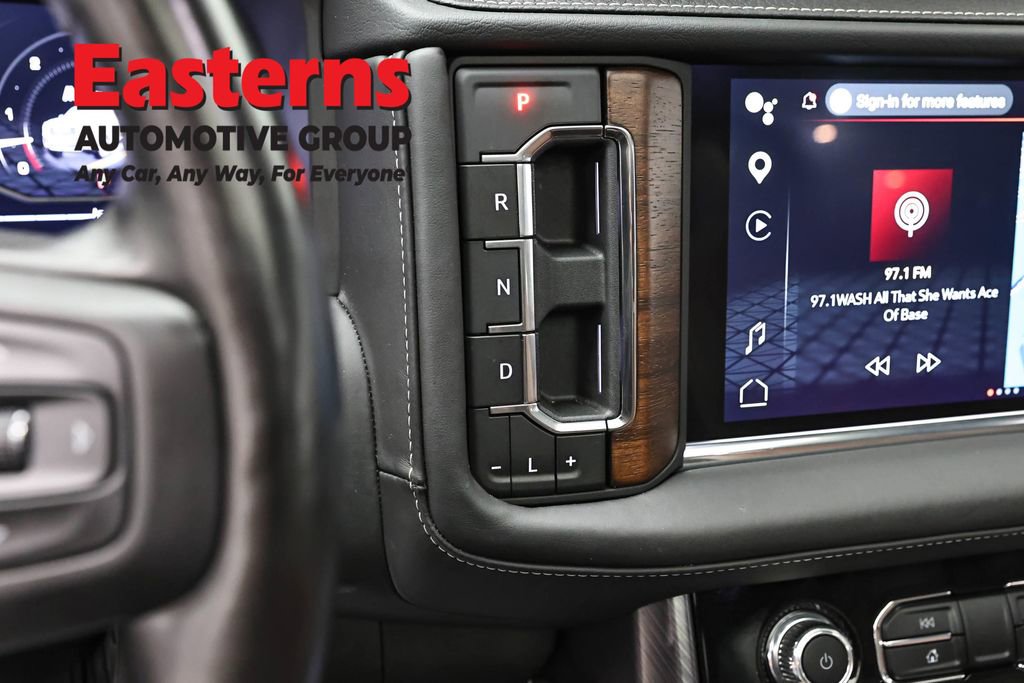 Used 2023 GMC Yukon XL Denali Ultimate w/ LPO, Floor Liner Package AWD/4WD image 13