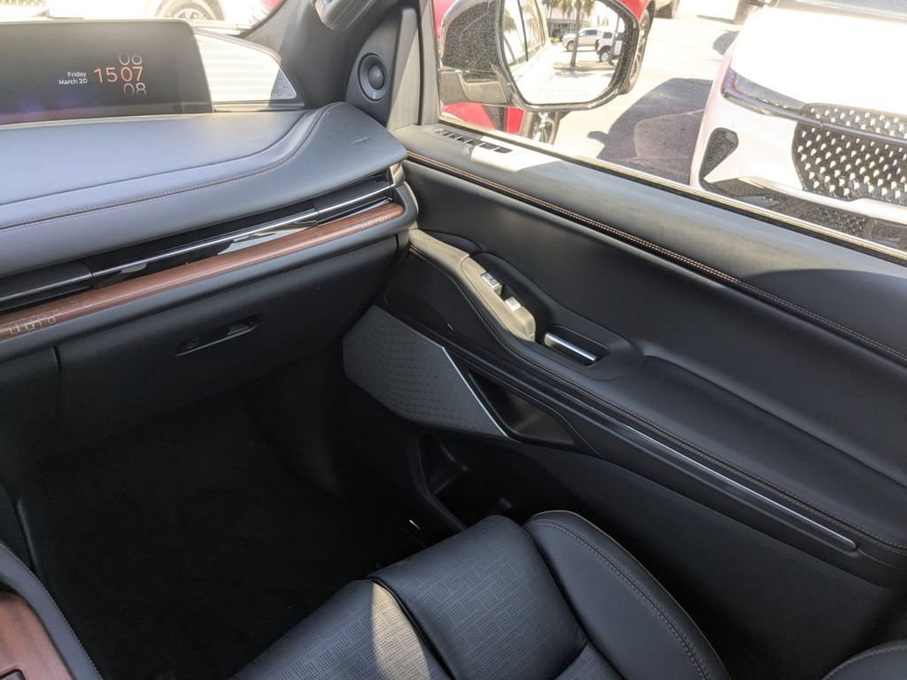 New 2026 Lincoln Navigator Black Label AWD/4WD image 18