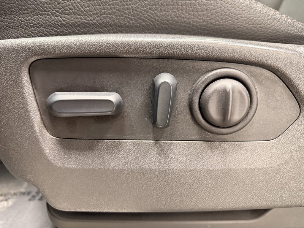 Used 2023 GMC Sierra 2500 Denali image 32