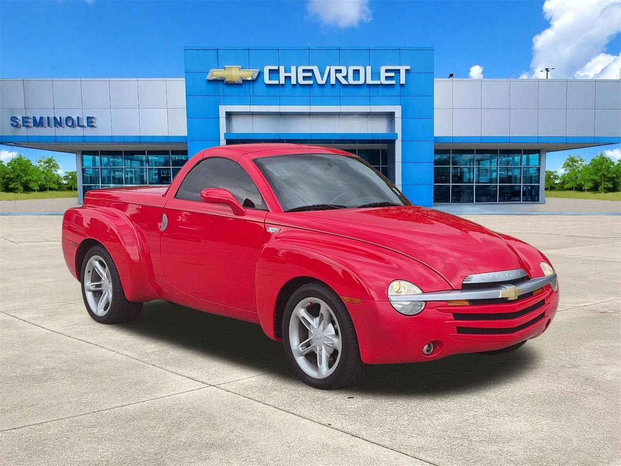 Used 2005 Chevrolet SSR w/ Preferred Equipment Group RWD image 1
