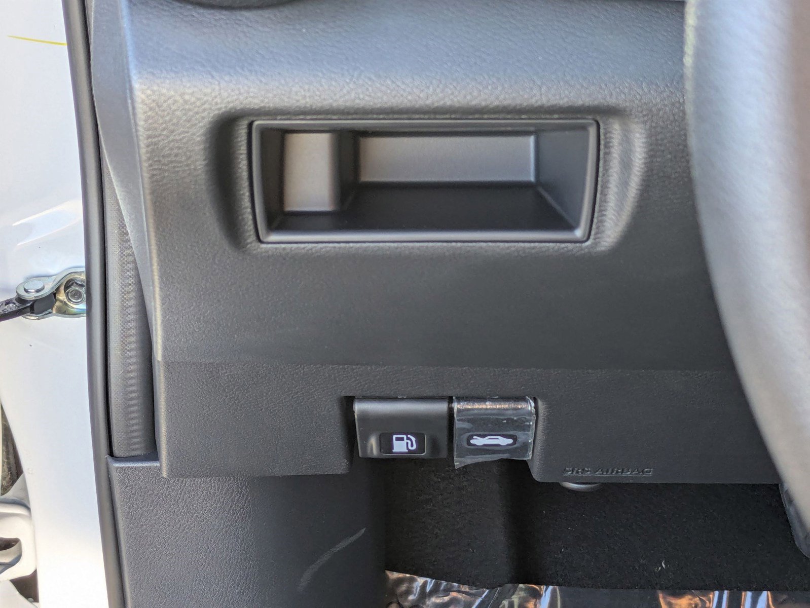 New 2025 Nissan Versa SV w/ Trunk Package image 13