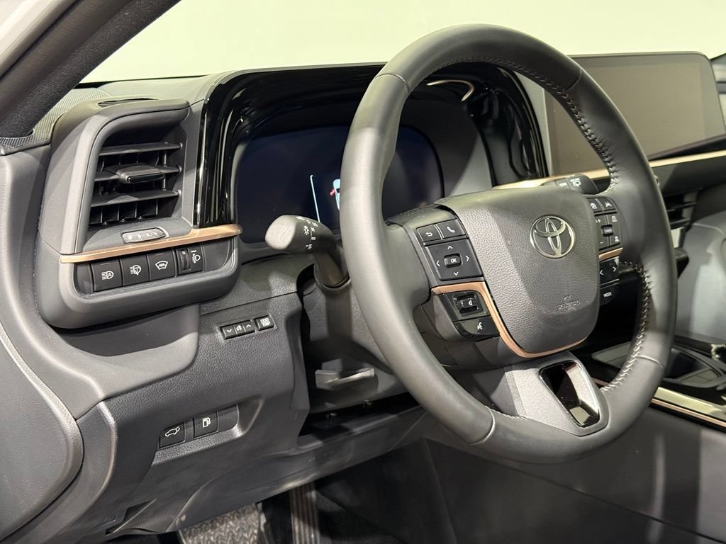 Certified 2026 Toyota Crown Signia AWD/4WD image 17