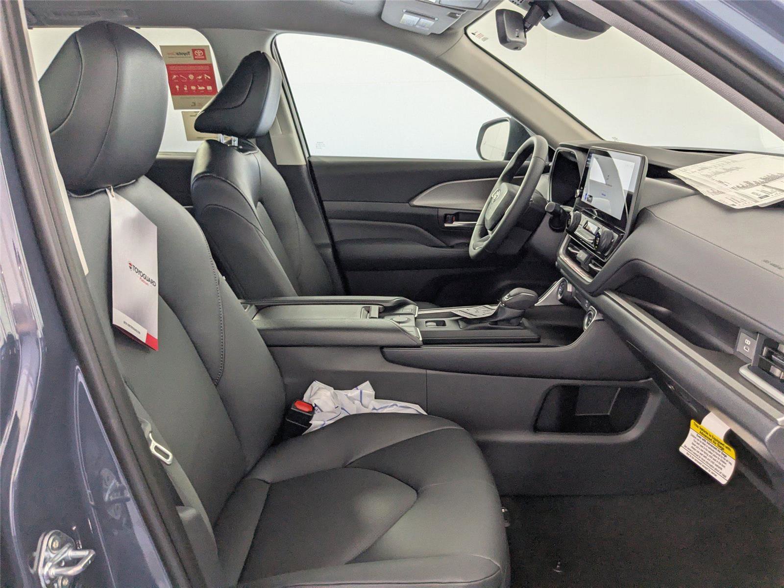 New 2026 Toyota Grand Highlander XLE image 4