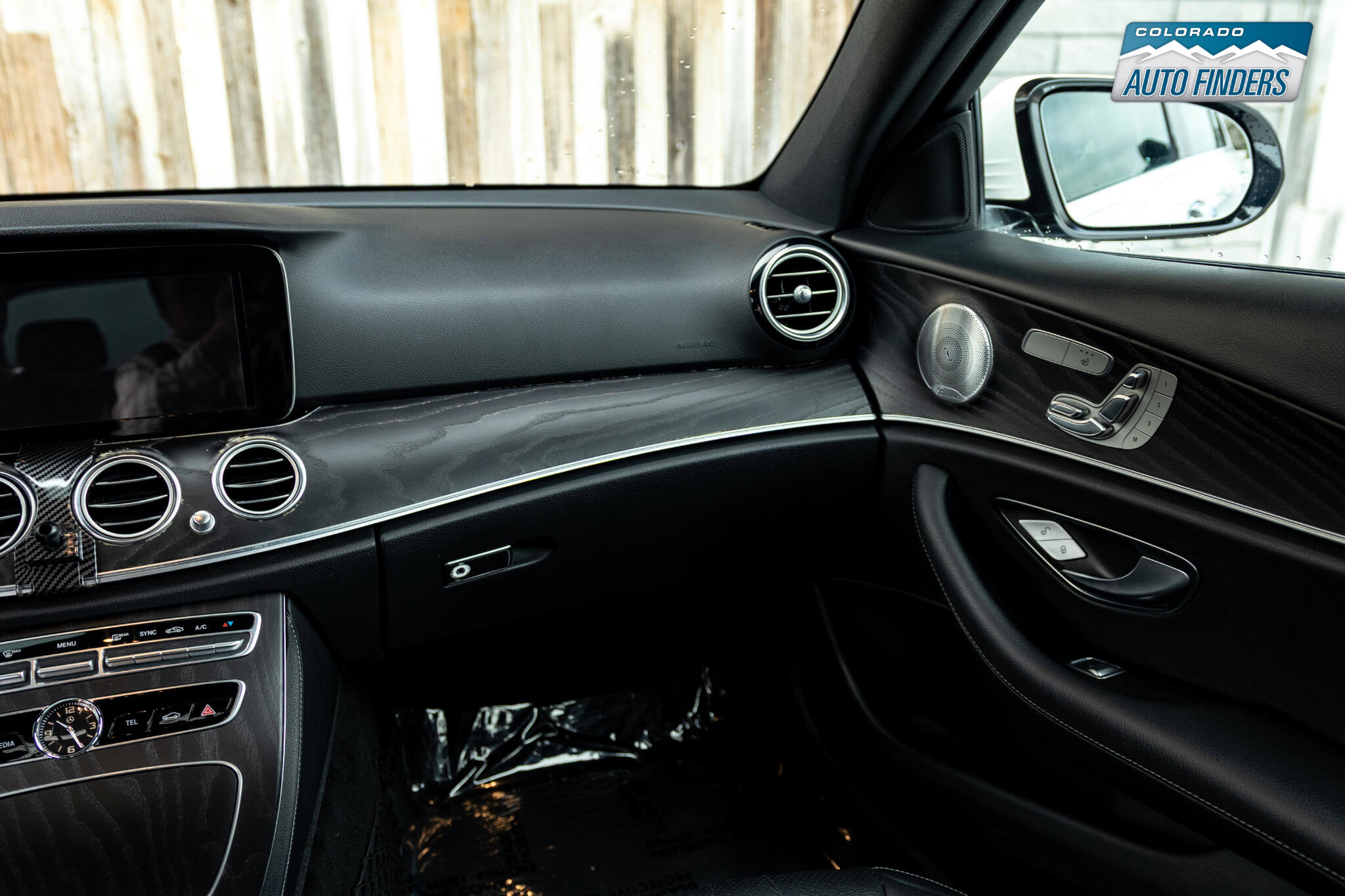 Used 2019 Mercedes-Benz E 300 4MATIC w/ Premium 1 Package image 20