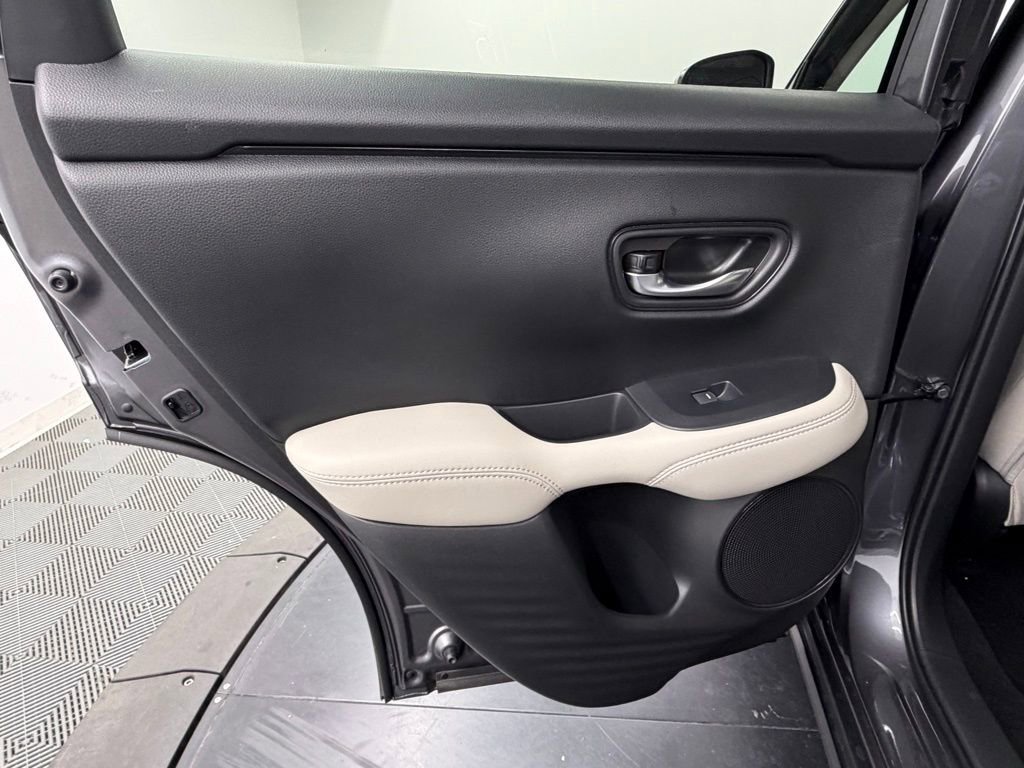 Used 2026 Honda HR-V LX image 37