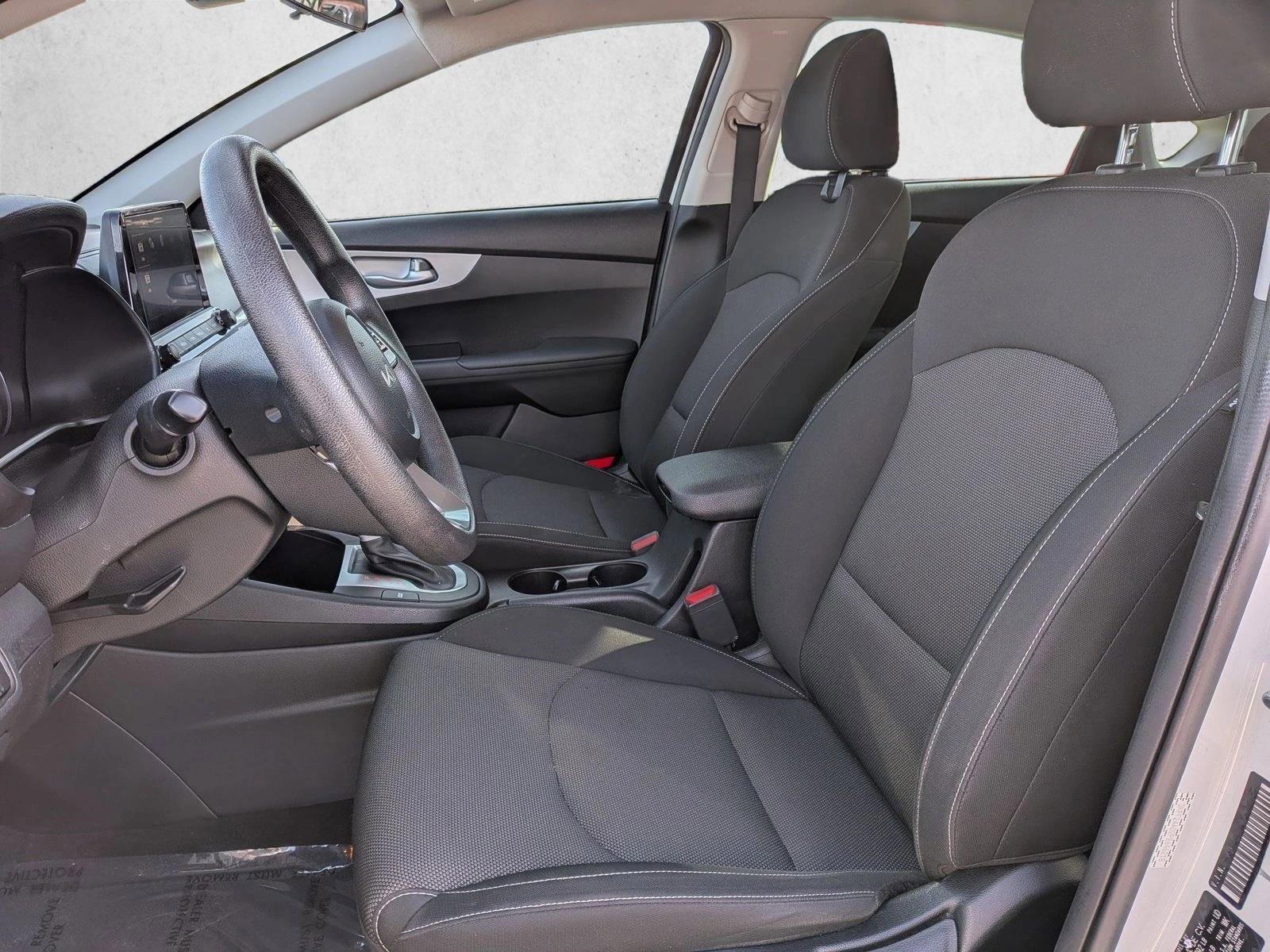 Used 2023 Kia Forte LX FWD image 15