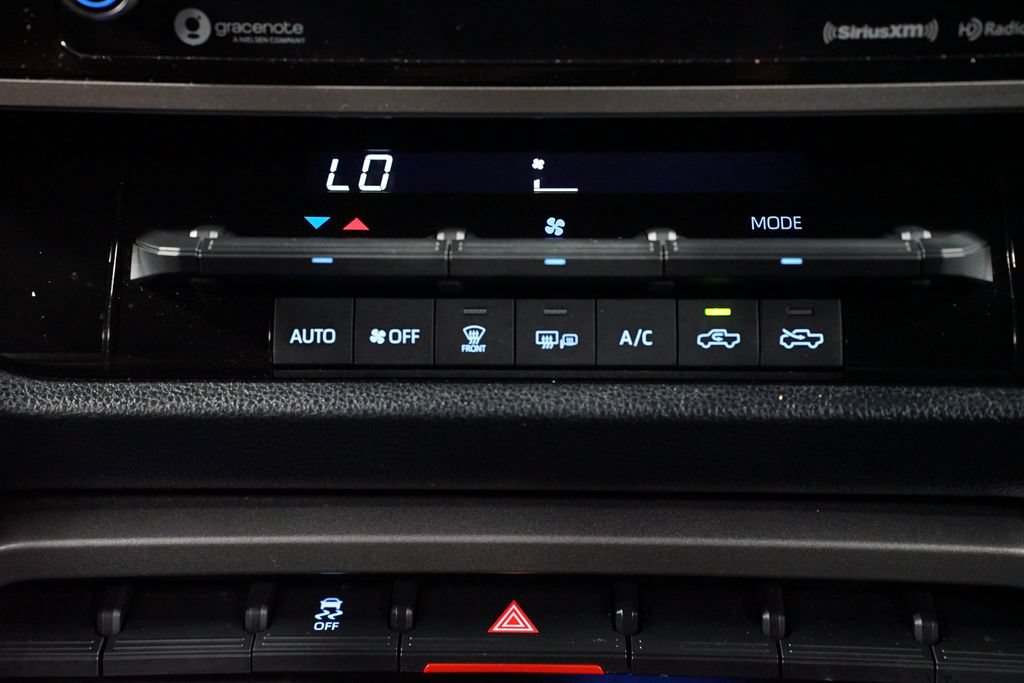 Used 2023 Toyota Tundra SR5 w/ SR5 Convenience Package AWD/4WD image 21
