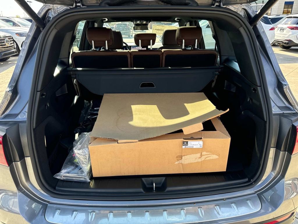 New 2025 Mercedes-Benz GLB 35 AMG GLB 35 AMGﾮ image 6