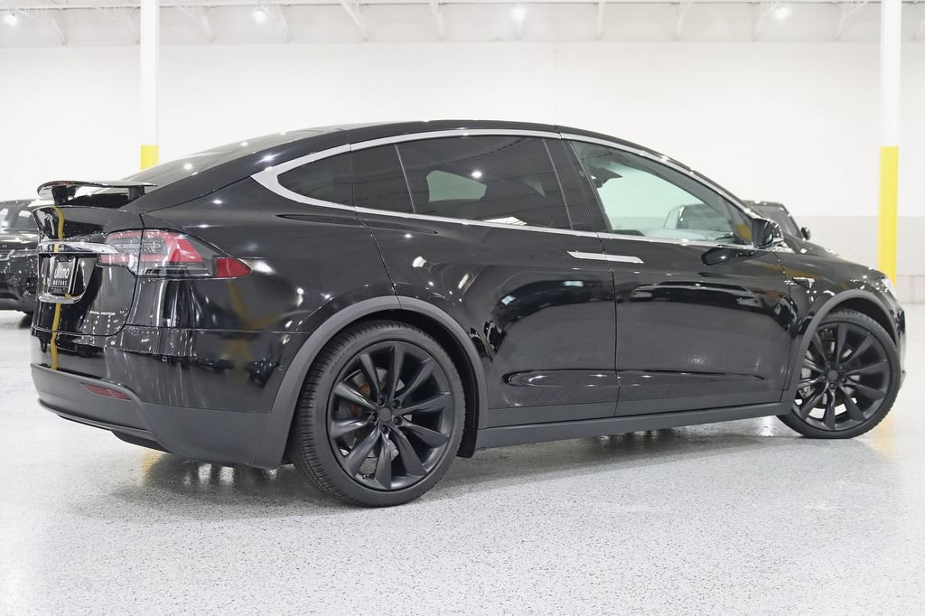 Used 2020 Tesla Model X Long Range AWD/4WD image 9