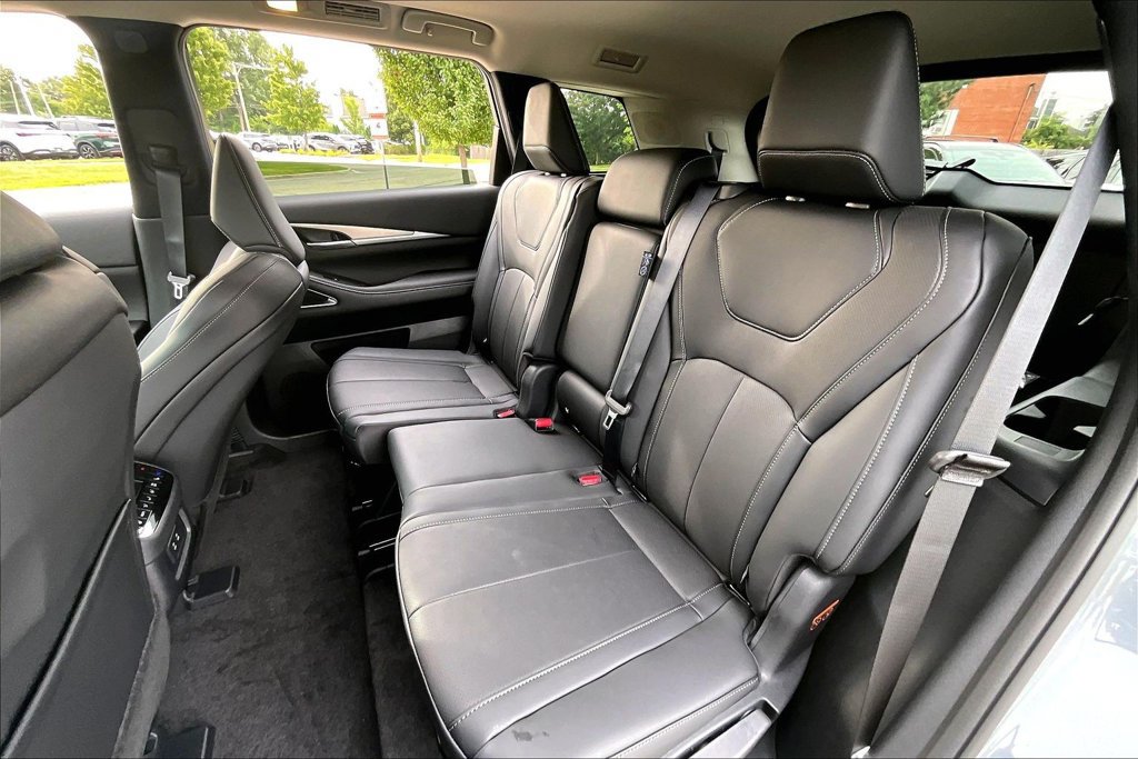 New 2027 INFINITI QX60 Luxe AWD/4WD image 10