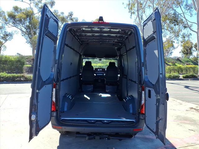 New 2026 Mercedes-Benz Sprinter 2500 image 22
