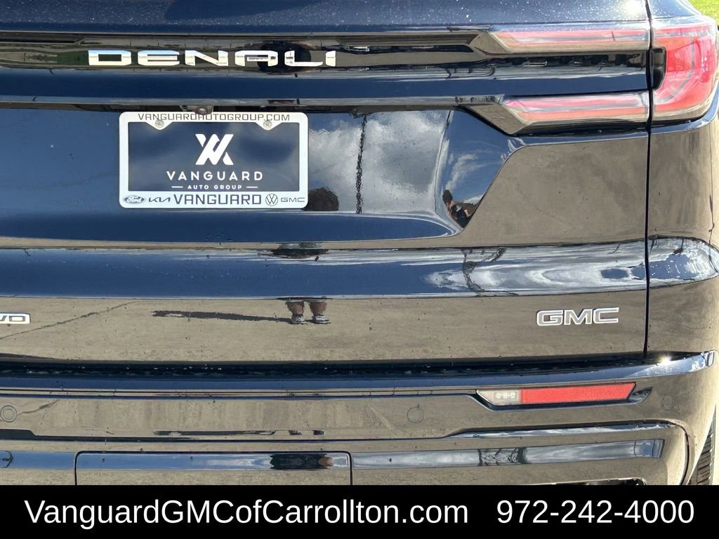 New 2026 GMC Acadia Denali Ultimate w/ LPO, Floor Liner Package image 5