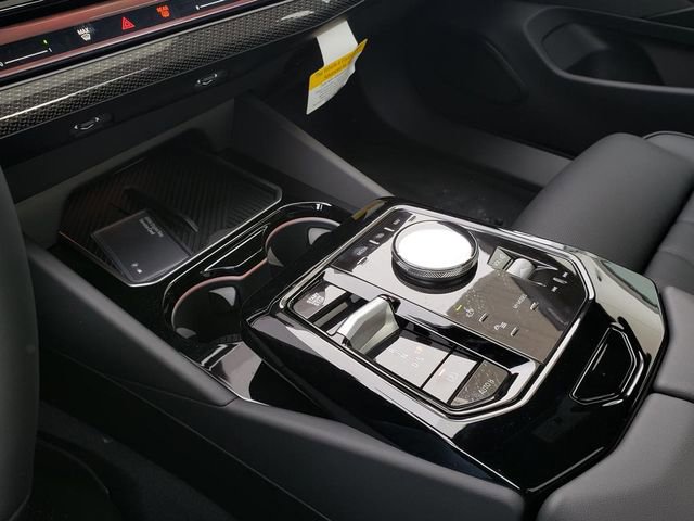 New 2026 BMW 540i xDrive w/ M Sport Package image 27