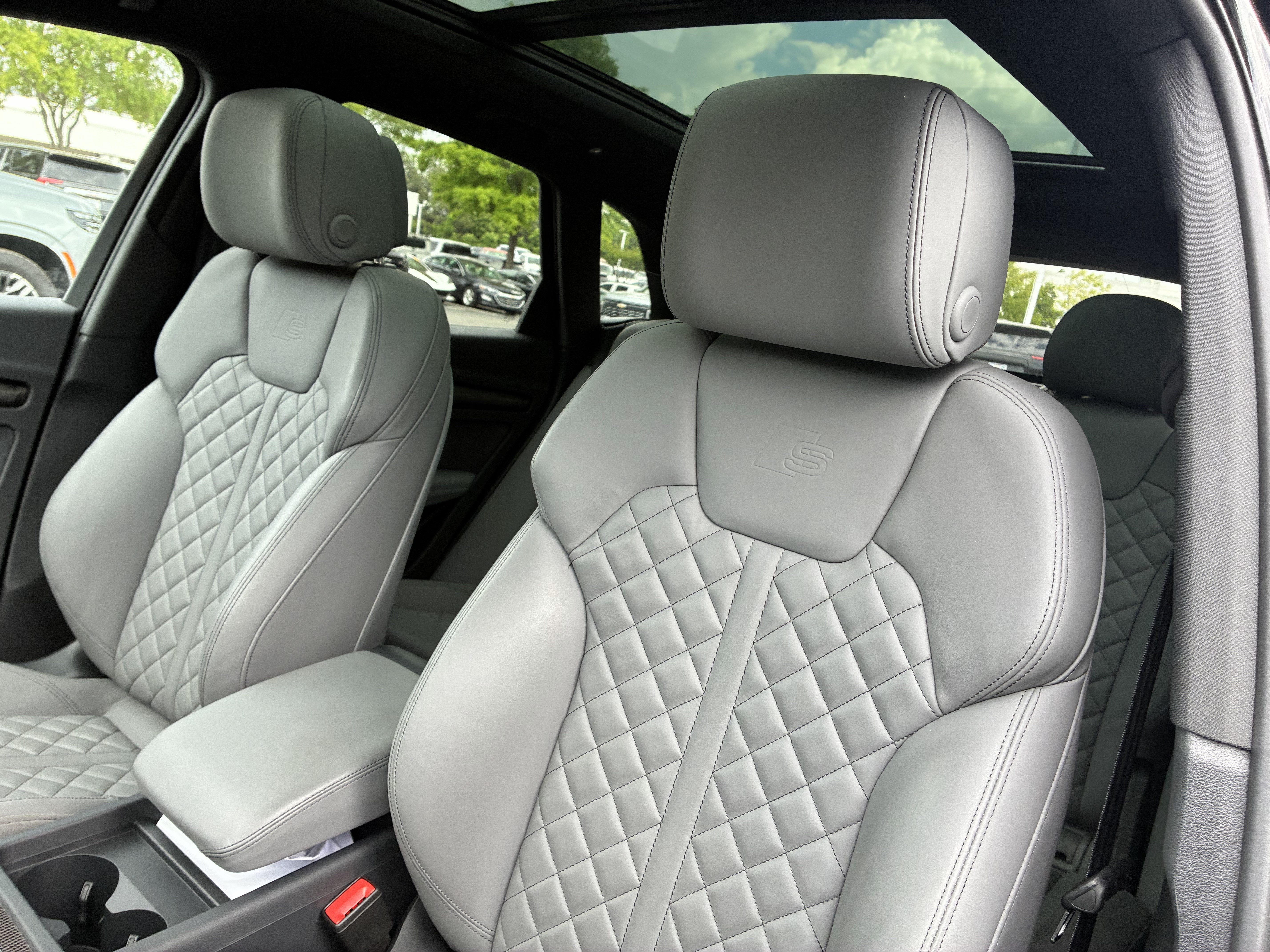Used 2024 Audi SQ5 Premium Plus AWD/4WD image 21