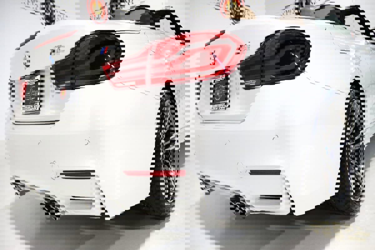 Used 2018 BMW M4 Convertible image 75