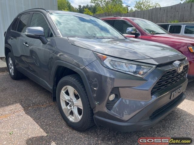 Used 2019 Toyota RAV4 XLE w/ Convenience Package AWD/4WD image 2