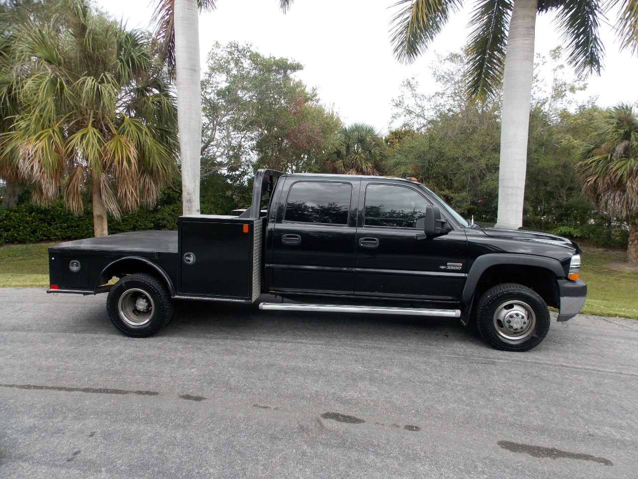 Used 2002 Chevrolet Silverado 3500 LT w/ Off-Road Skid Plate Pkg image 11