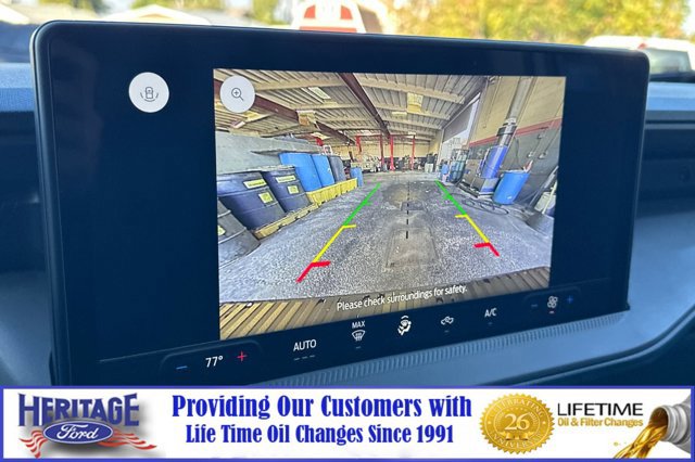 New 2025 Ford Maverick XL image 18