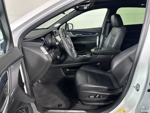 Used 2023 Cadillac XT5 Premium Luxury image 11