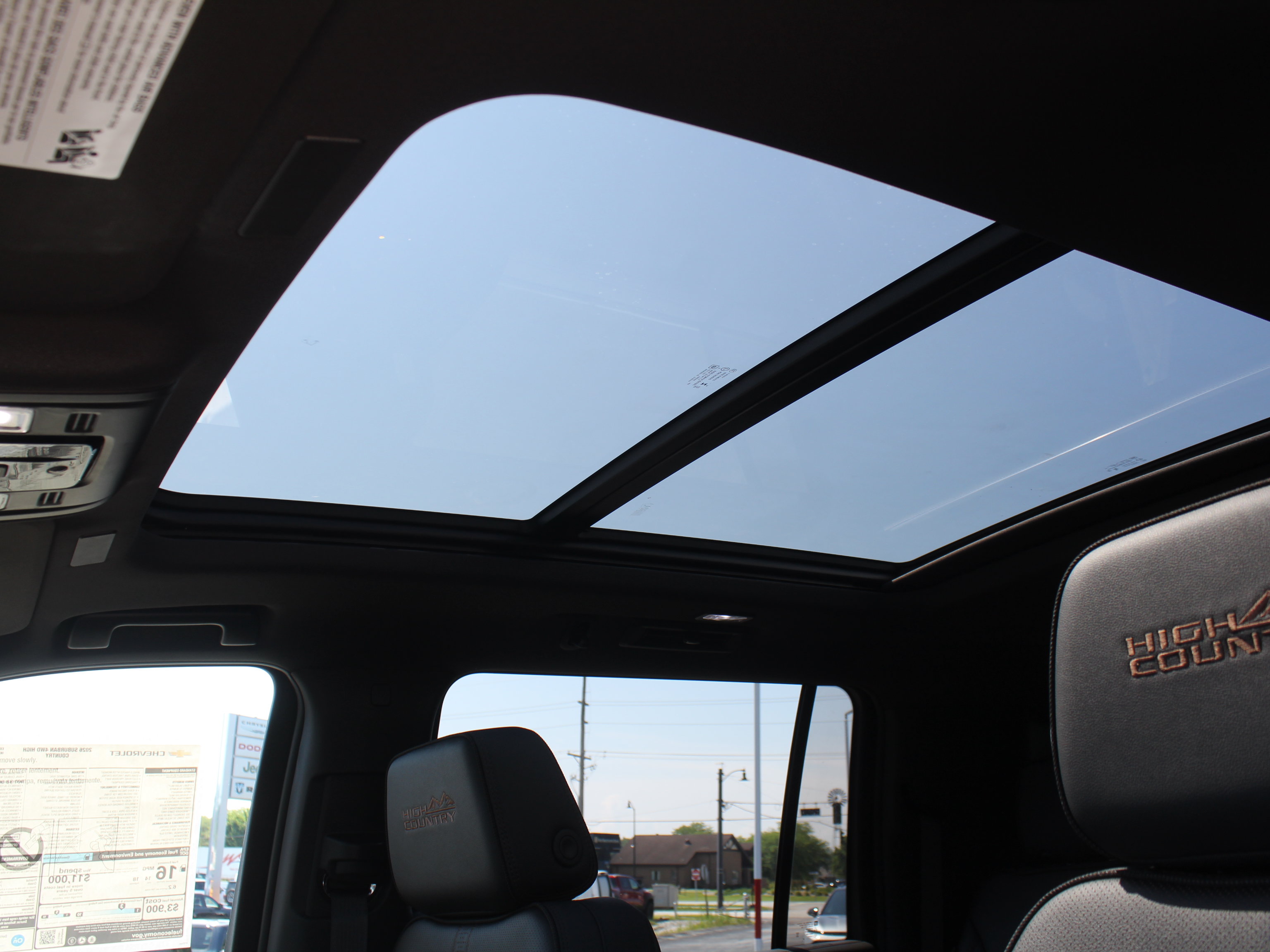 New 2026 Chevrolet Suburban High Country AWD/4WD image 11