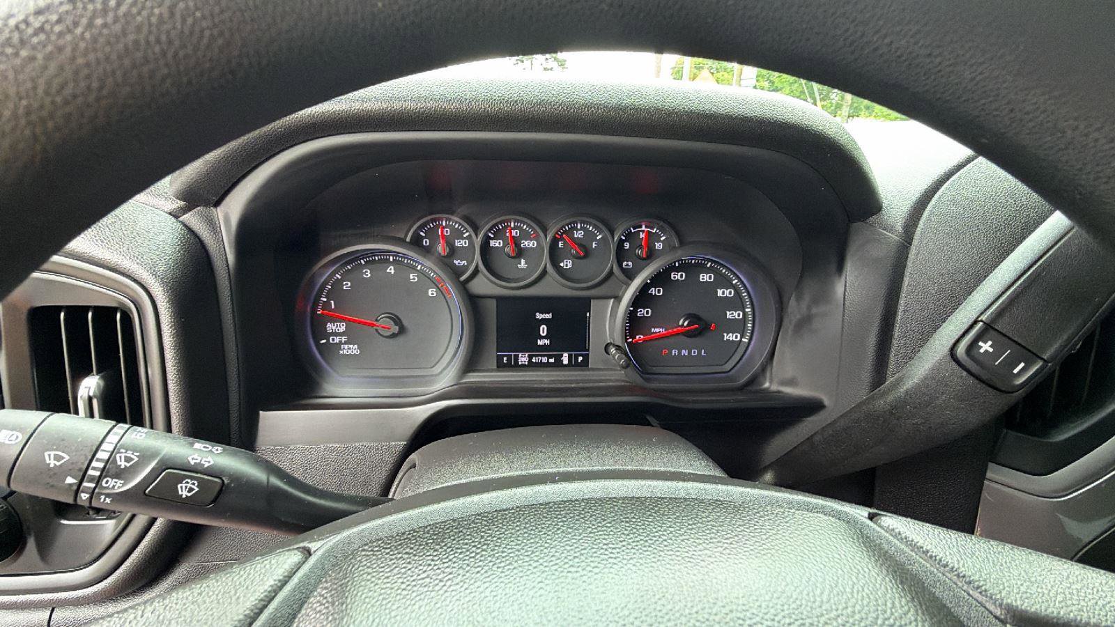 Certified 2022 Chevrolet Silverado 1500 Custom Trail Boss w/ LPO, Dark Essentials Package AWD/4WD image 25