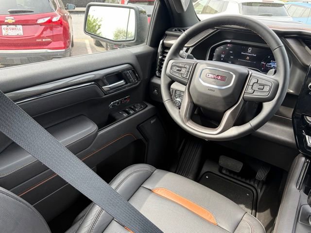 Used 2025 GMC Sierra 1500 AT4 w/ AT4 Premium Package AWD/4WD image 34