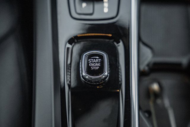 Used 2023 Volvo V60 B5 Cross Country Plus image 26