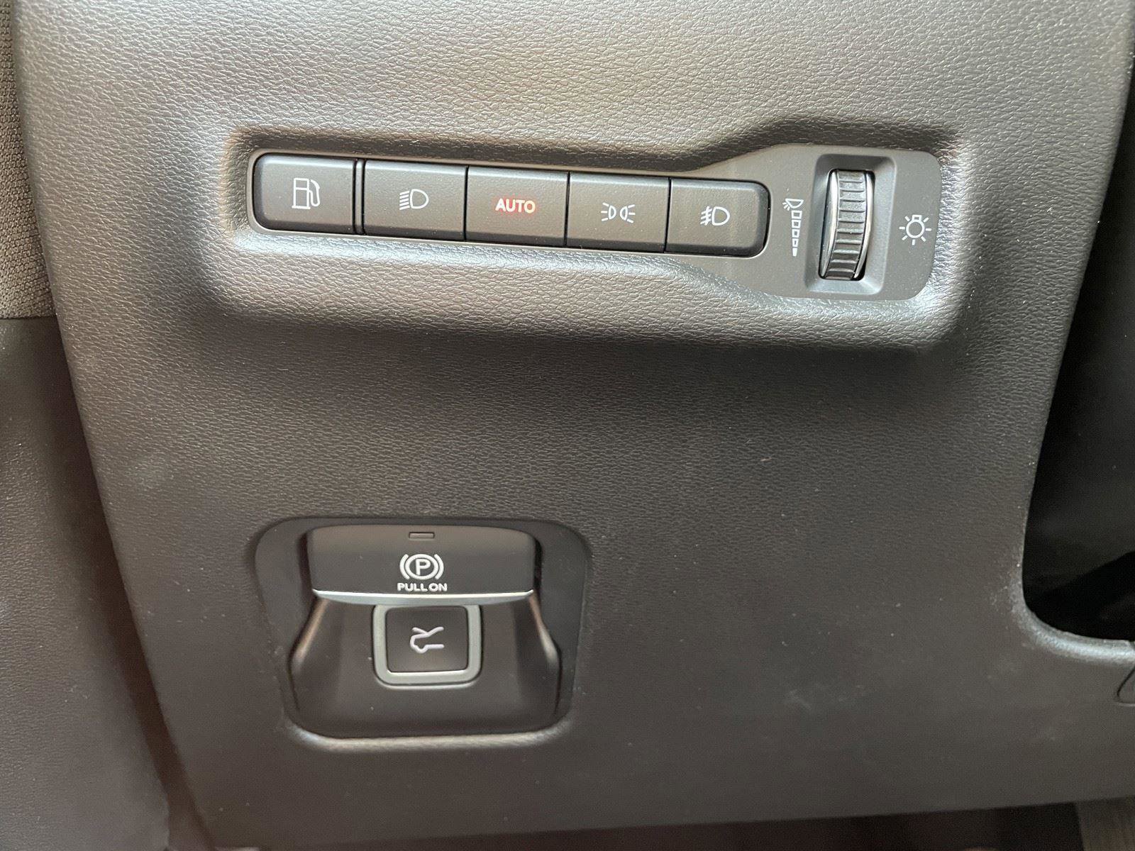 New 2026 Jeep Cherokee Laredo AWD/4WD image 29