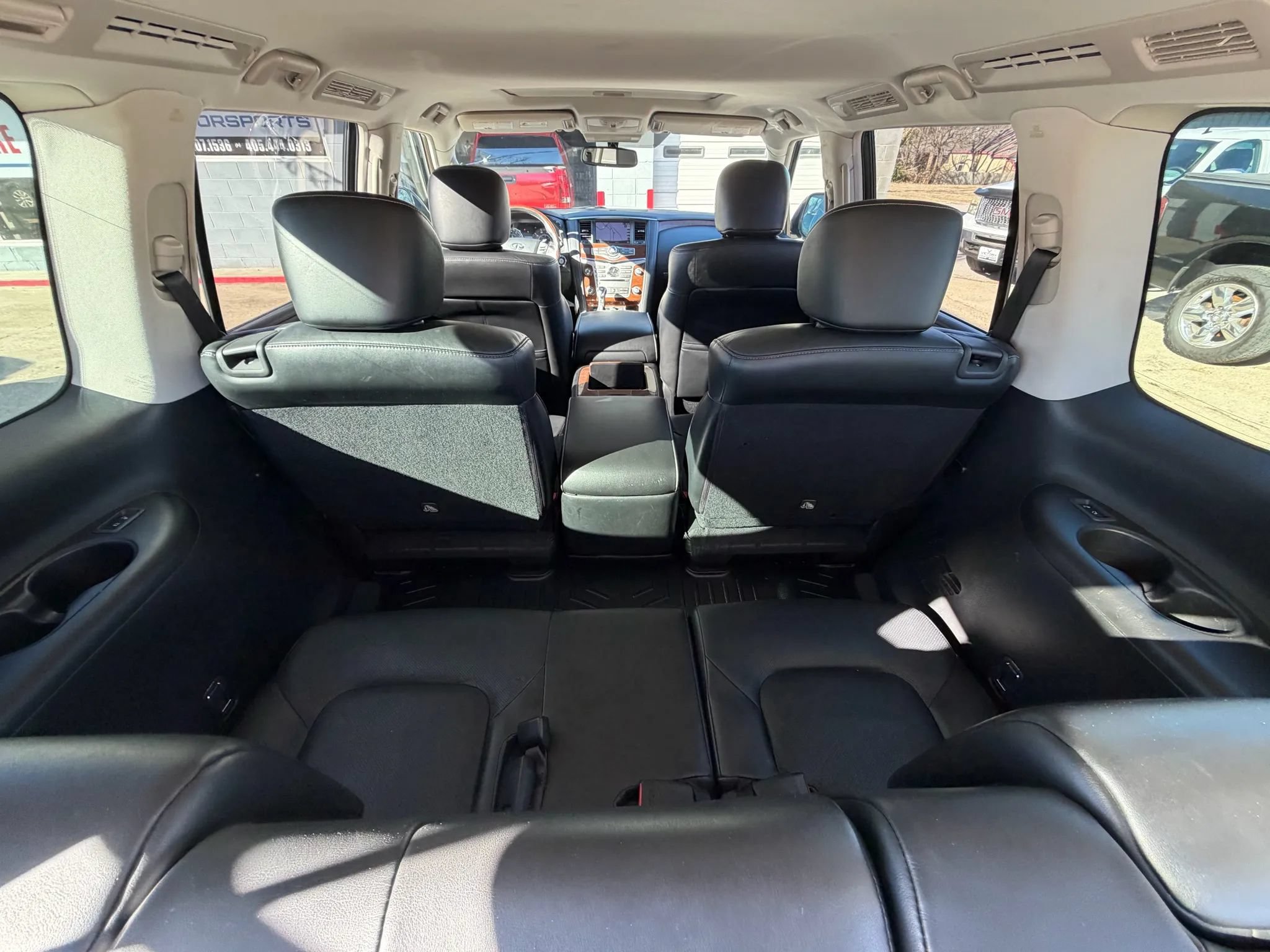 Used 2018 INFINITI QX80 4WD w/ Driver Assistance Package image 22
