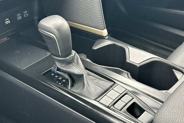 Certified 2025 Toyota Camry SE w/ Convenience Package FWD image 25