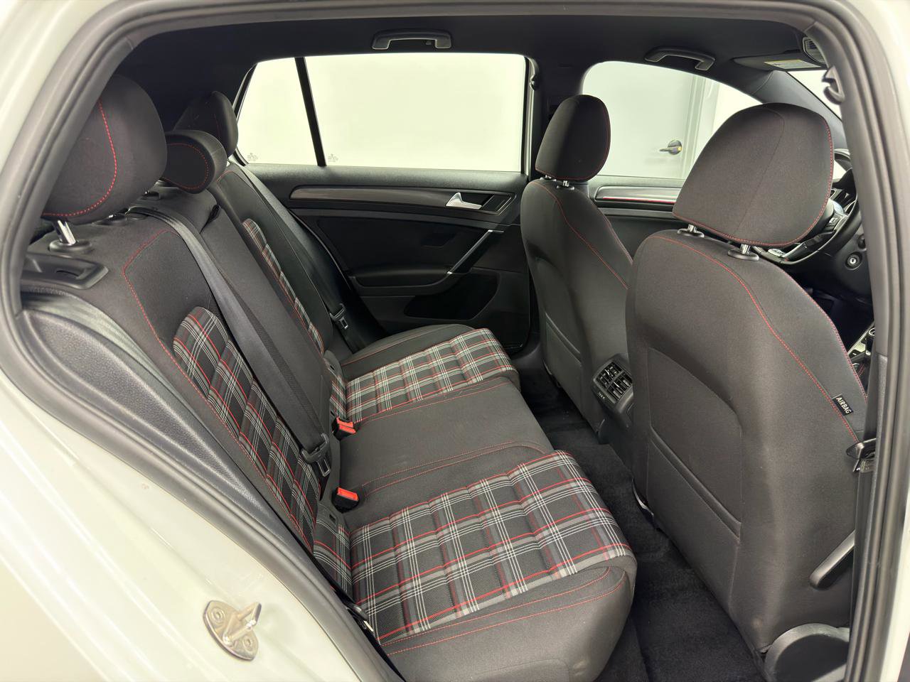 Used 2020 Volkswagen GTI S FWD image 30