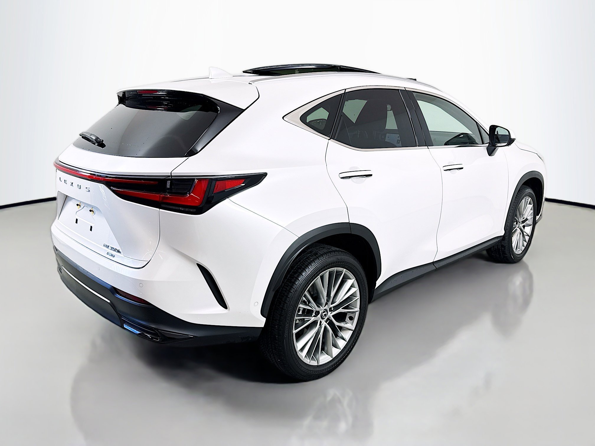 Certified 2025 Lexus NX 350h AWD w/ Accessory Package (2T) image 7