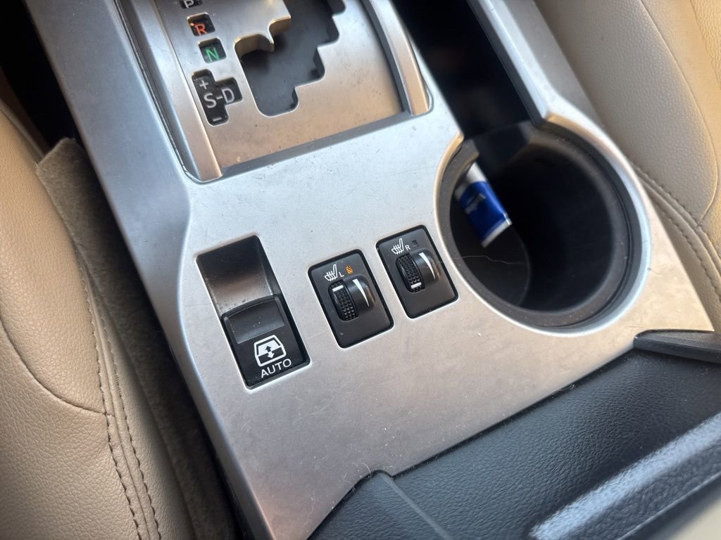 Used 2016 Toyota 4Runner SR5 Premium image 7