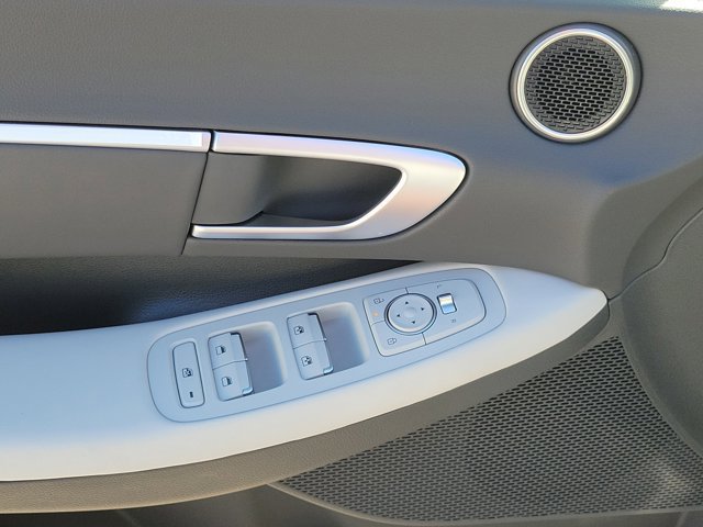 New 2026 Hyundai Sonata SEL AWD/4WD image 16