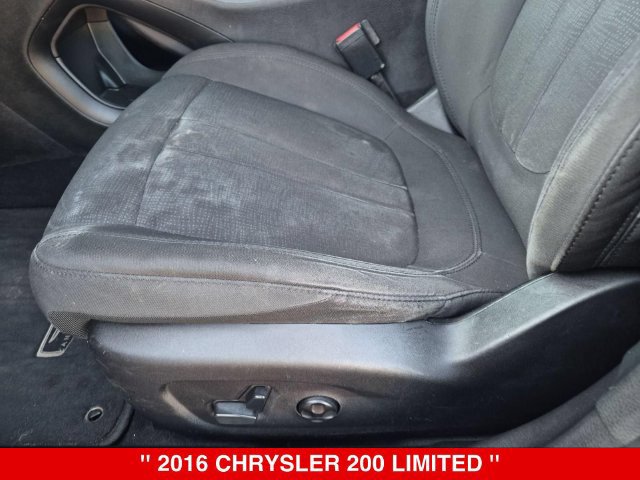 Used 2016 Chrysler 200 Limited w/ Anniversary Edition FWD image 15