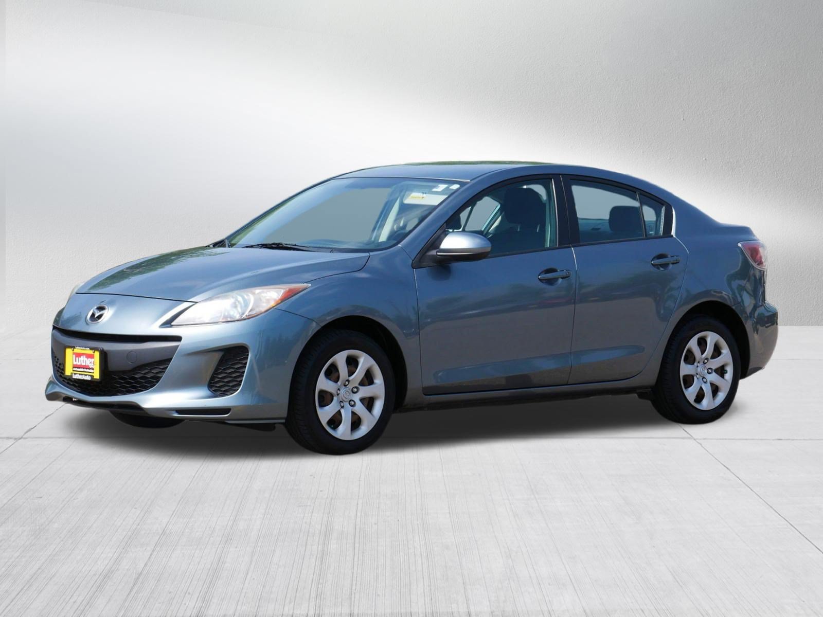 Used 2013 MAZDA MAZDA3 i Sport FWD image 3
