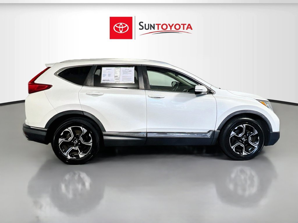 Used 2019 Honda CR-V Touring image 2