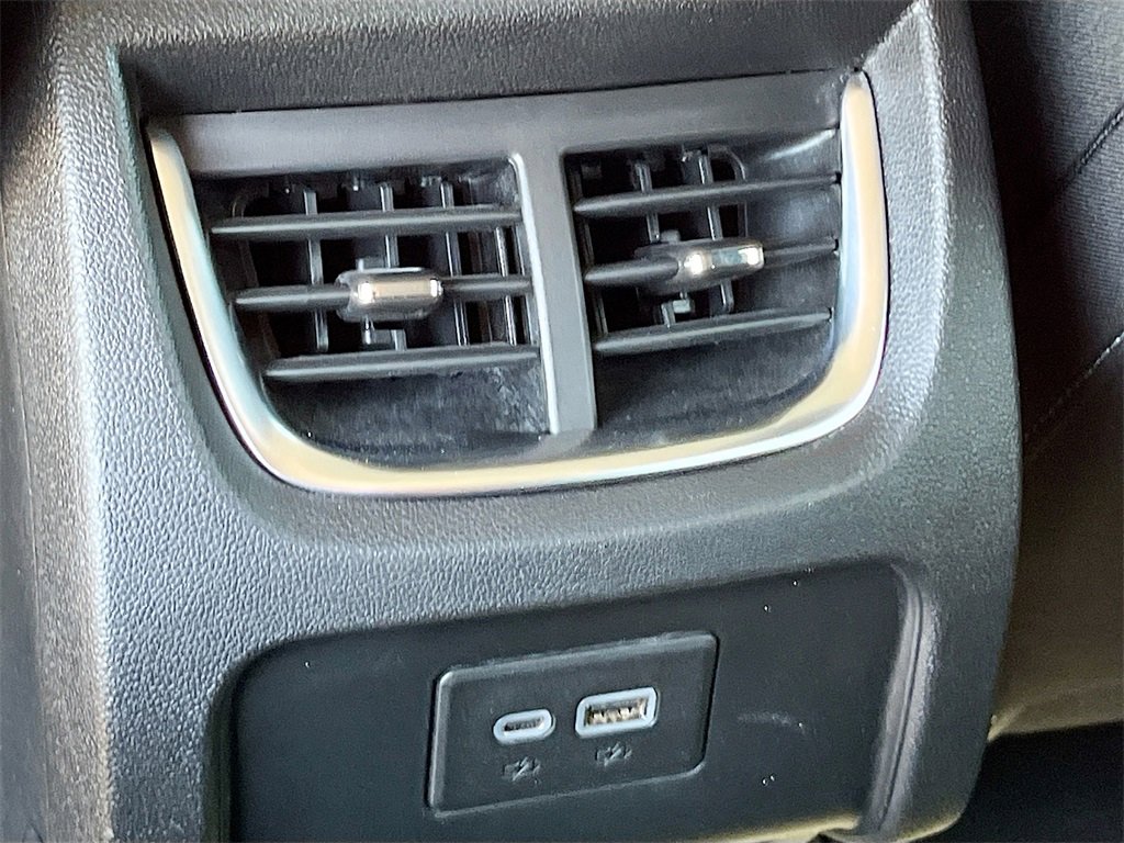 Used 2025 Chevrolet Blazer LT image 24