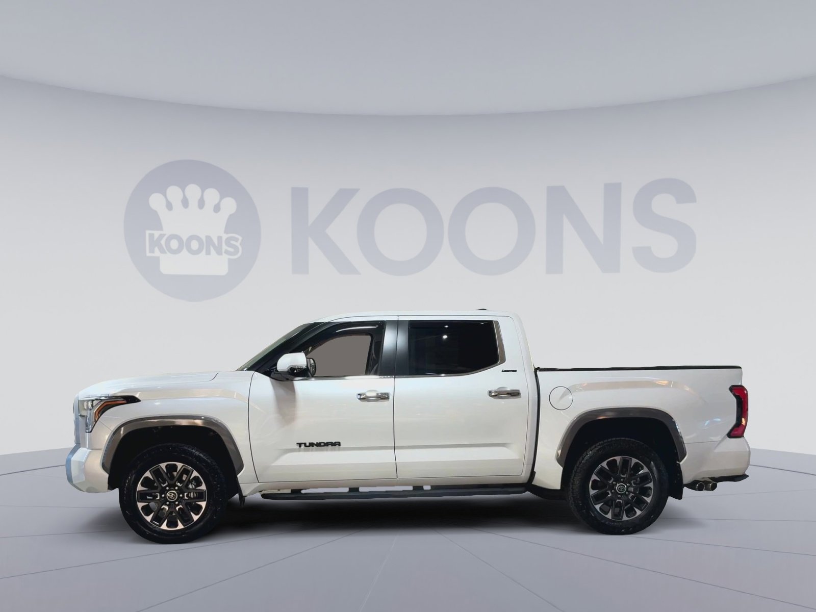 Used 2024 Toyota Tundra Limited image 7