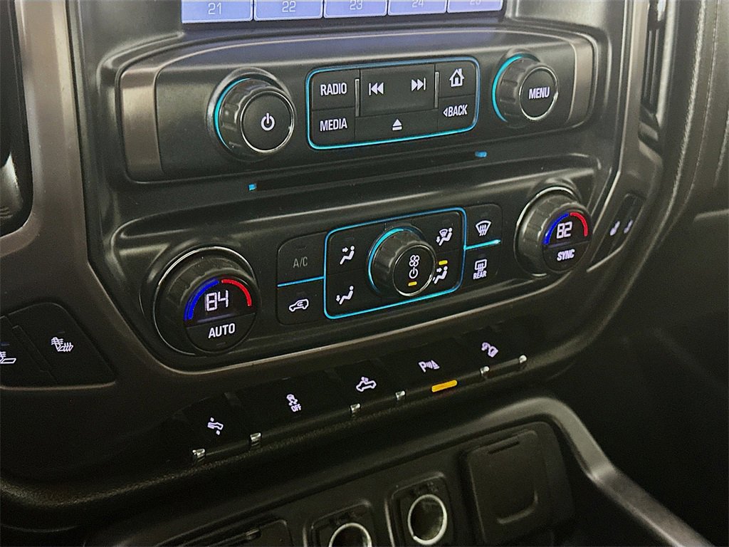 Used 2017 GMC Sierra 2500 SLT w/ All Terrain HD Package image 19