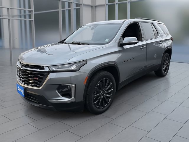 Used 2023 Chevrolet Traverse RS image 4