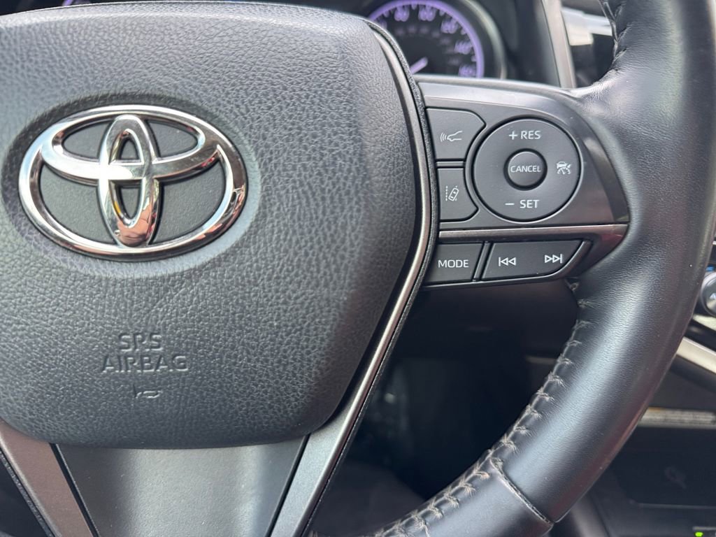 Used 2021 Toyota Camry XSE w/ Navigation Upgrade Package image 30