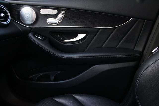 Used 2020 Mercedes-Benz GLC 300 4MATIC image 18