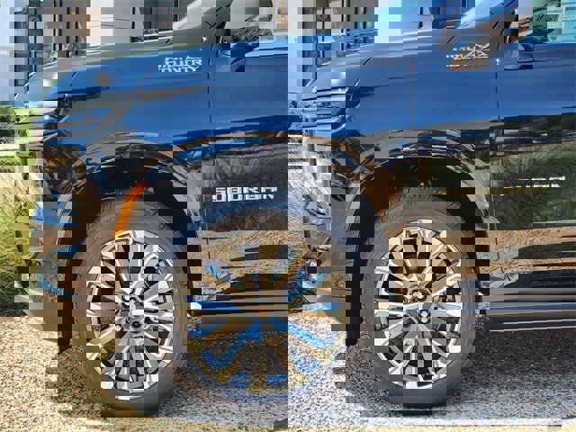 New 2026 Chevrolet Suburban High Country image 7