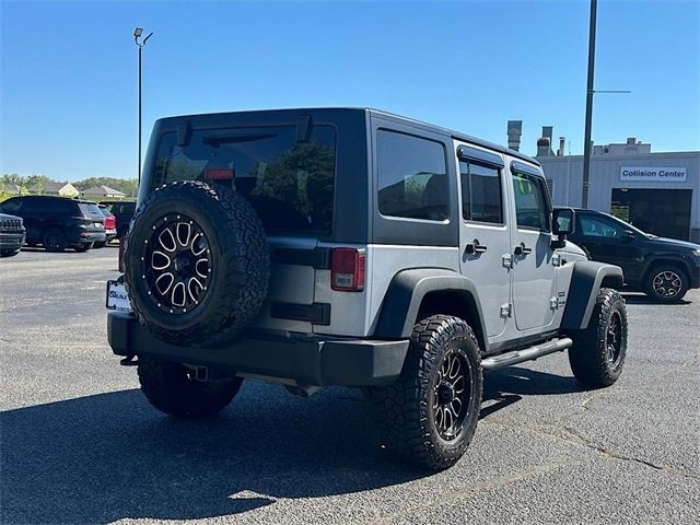 Used 2018 Jeep Wrangler Unlimited Sport S image 7
