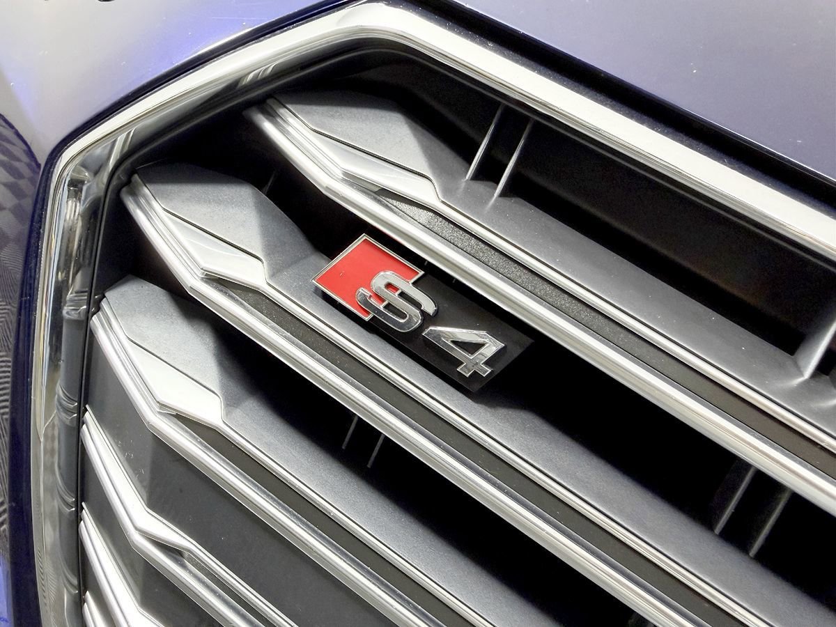 Used 2018 Audi S4 Premium Plus w/ Navigation Package AWD/4WD image 25