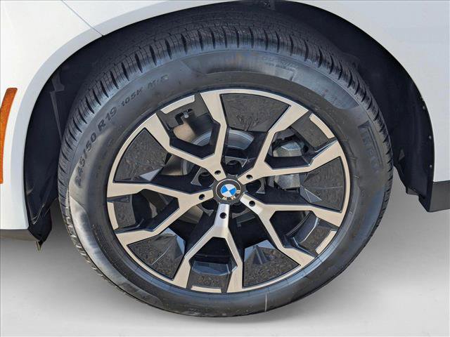 Used 2025 BMW X3 xDrive30i w/ Premium Package image 9