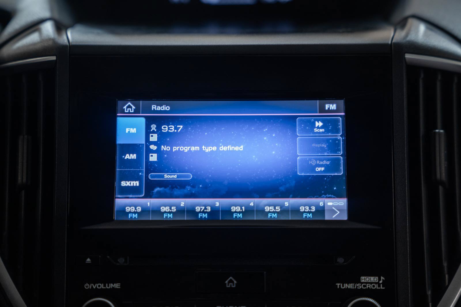 Used 2020 Subaru Crosstrek 2.0i Premium AWD/4WD image 25